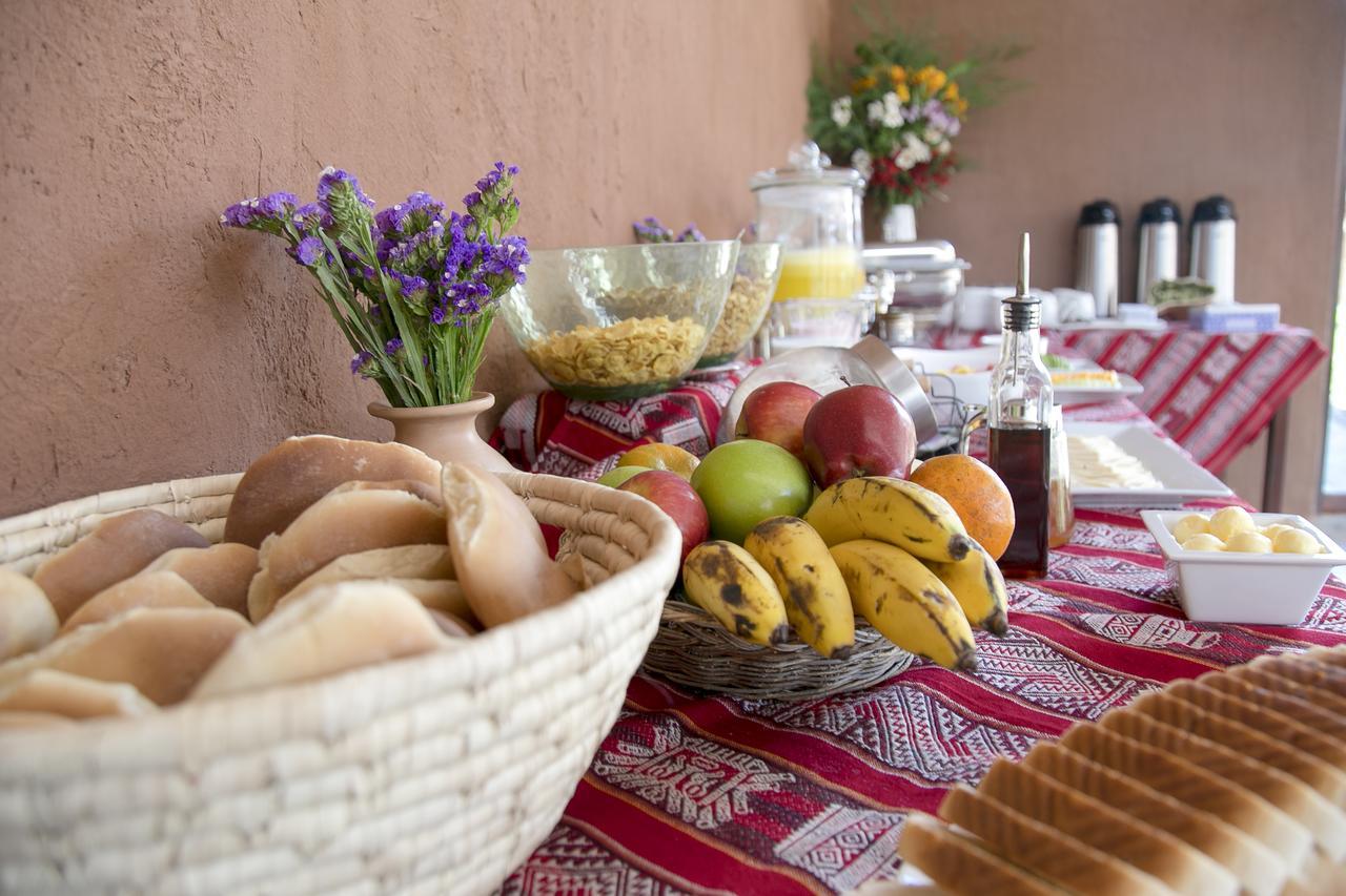 Wayqey Lodge Urubamba Extérieur photo